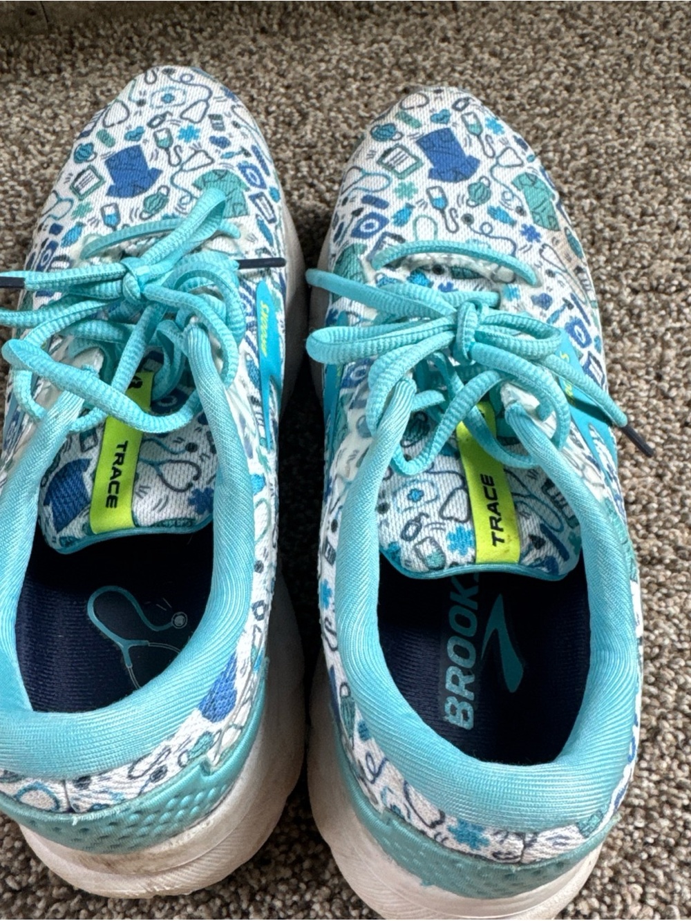 Brooks Trace 3 Lightweight Turquoise Nurse Patterned Running Shoes Womens 8.5 B - Picture 5 of 9